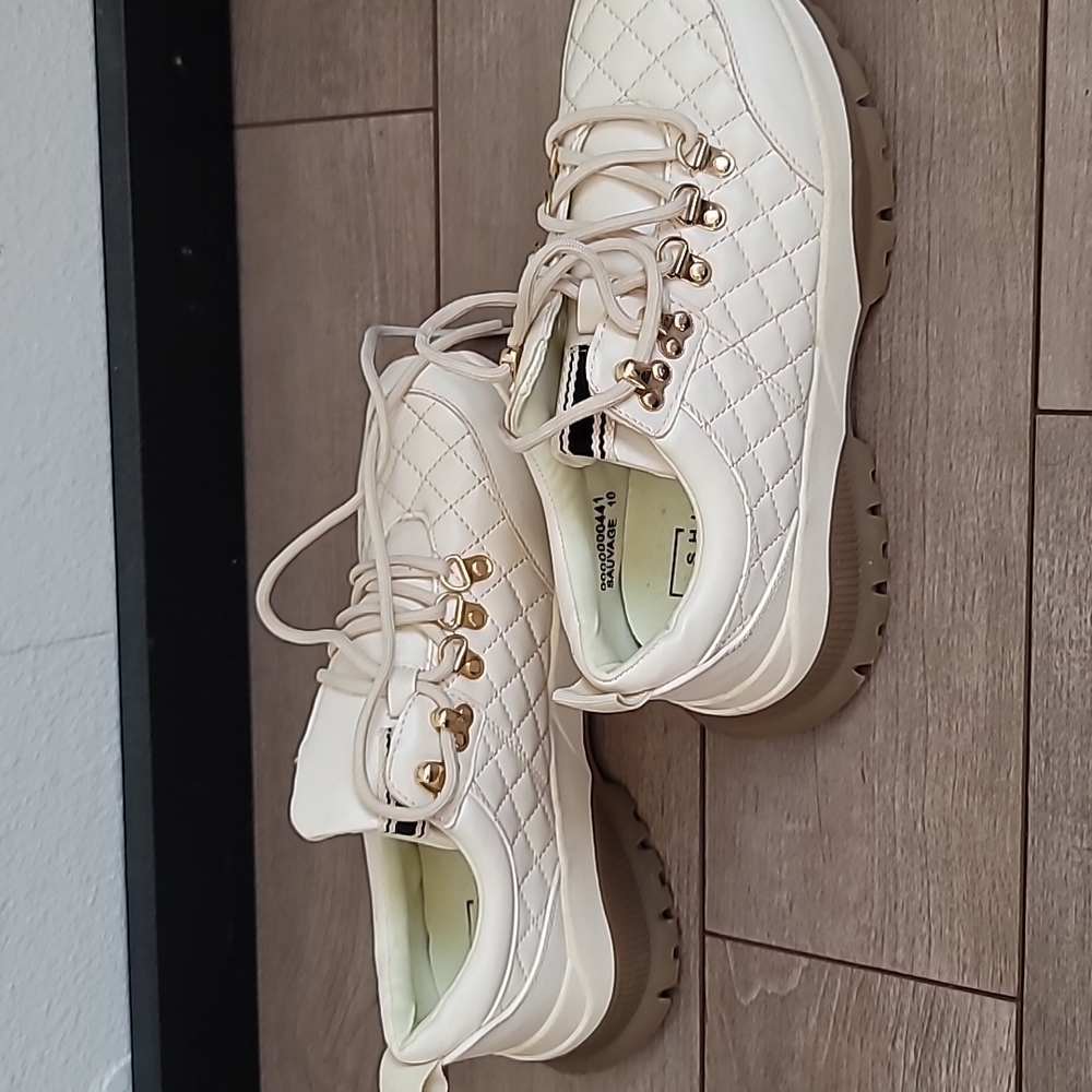 SHU SHOP platform cream sneakers size 10